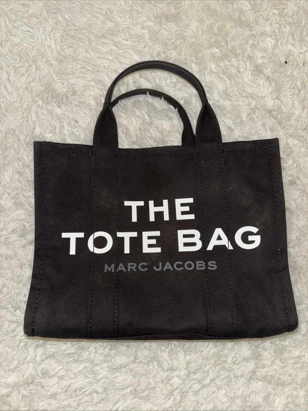 Marc Jacobs The Tote Bag